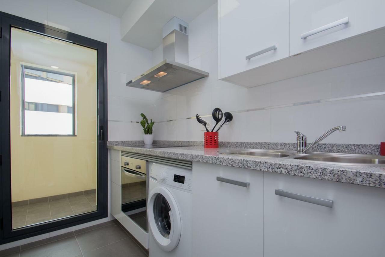 Ferienwohnung Enjoygranada Arabial 5A - Pool & Free Parking Exterior foto